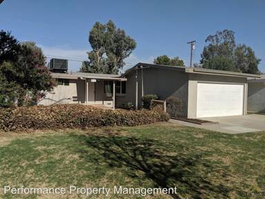 Main picture of 208 N Stine Rd