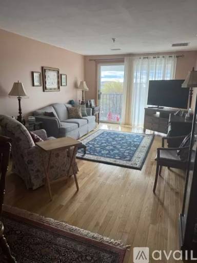 Main picture of 45 Christopher Dr