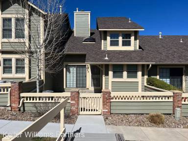 Main picture of 717 Crown Point Dr
