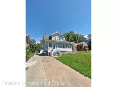 Main picture of 6715 Florence Blvd