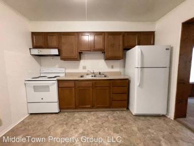 Main picture of 8302 W Butternut Rd