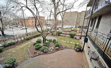 Main picture of 5225 N Ashland Ave