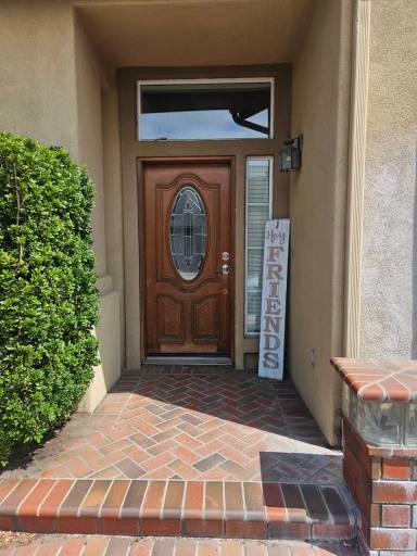 Main picture of 8875 Holly Ave