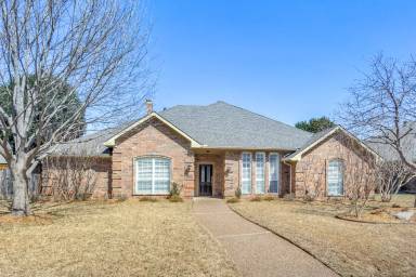 Main picture of 2505 Banner Elk Cir