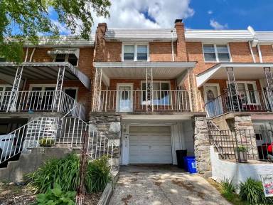 Main picture of 438 Hermit St