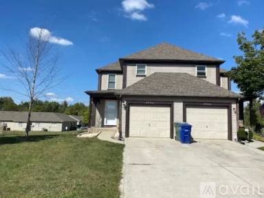 Main picture of 2370 Sweet Creek Ct