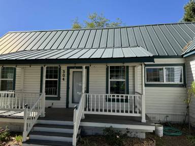 Main picture of 304 E Minnesota Ave