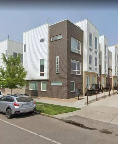 Main picture of 3445 Larimer St