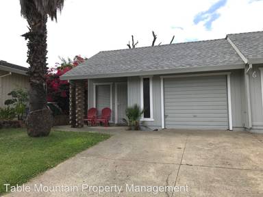 Main picture of 6 Orangewood Way