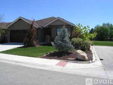 Main picture of 2649 E Hidden Creek St