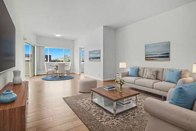 Main picture of 9520 W Olympic Blvd