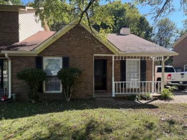 Main picture of 1638 N Tennessee Blvd