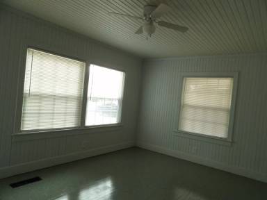 Main picture of 217 Highland Dr