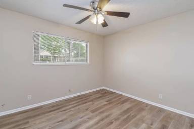 Main picture of 219 Longstreet Rd