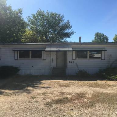 Main picture of 561 N School Ave