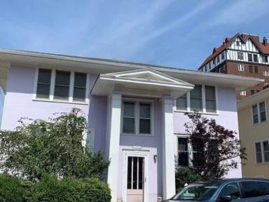Main picture of 3234 Oakland St