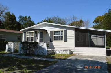 Main picture of 1727 W Perio St