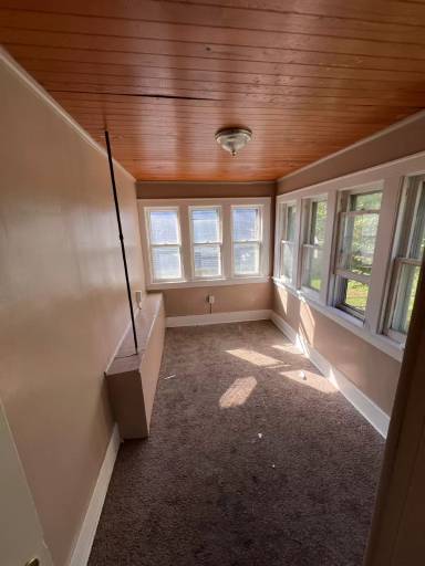 Main picture of 187 Burrows St