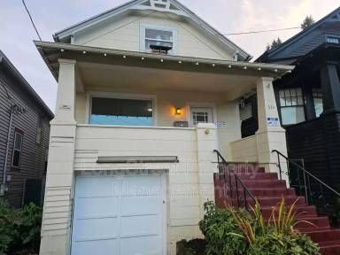 Main picture of 634 SW Grant St