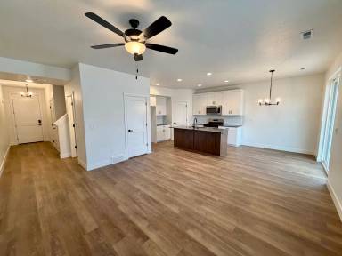 Main picture of 2762 N 2775 W