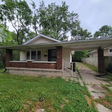 Main picture of 327 S Lockburn St