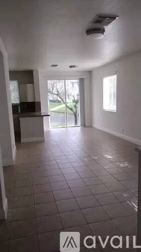 Main picture of 3022 Laurel Ridge Cir