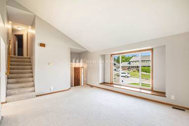 Main picture of 11419 S 44th St