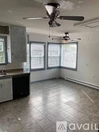 Main picture of 4592 E Booker Ave