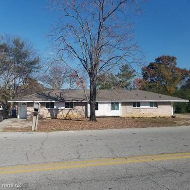 Main picture of 4740 Norcross Rd
