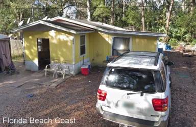 Main picture of 879 Lyons Ln