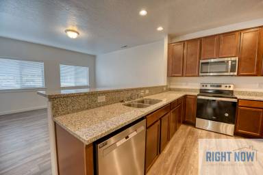Main picture of 5541 E Bollo St