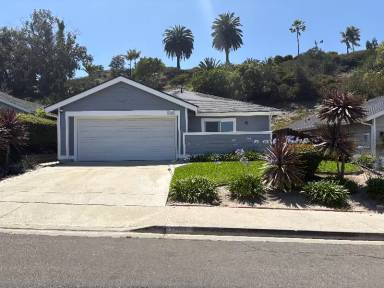Main picture of 1769 E Pointe Ave