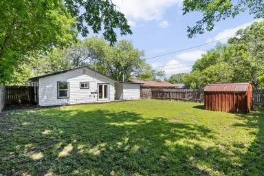 Main picture of 5803 Blythewood Dr