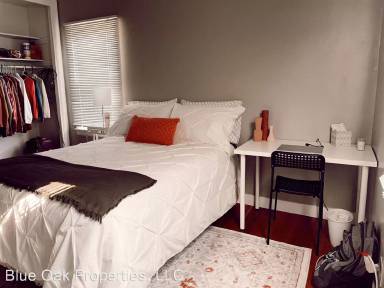 Main picture of 2120 10th Ave