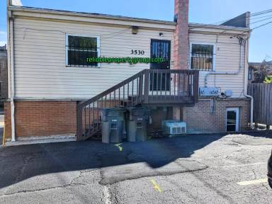 Main picture of 3530 1/2 S Calhoun St