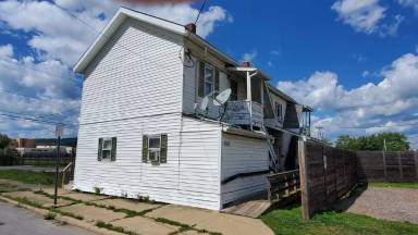 Main picture of 122 Whitney Ave