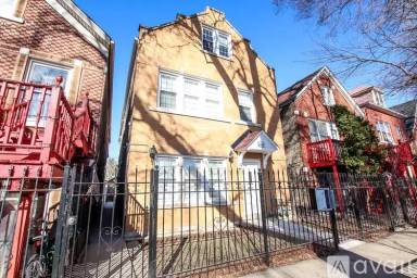 Main picture of 2818 S Trumbull Ave