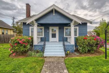 Main picture of 5655 N Greeley Ave