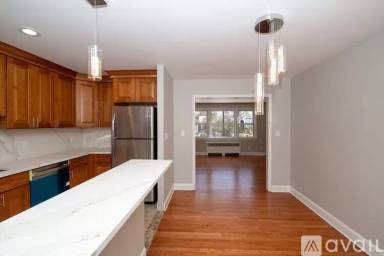 Main picture of 658 Valley Rd