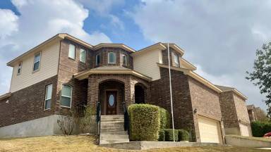 Main picture of 13724 Altamirano