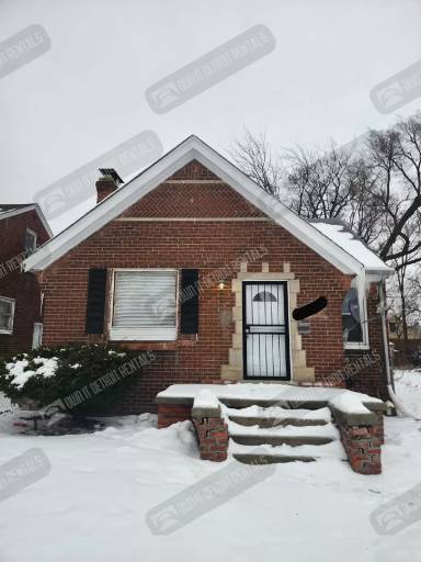 Main picture of 15096 Steel St