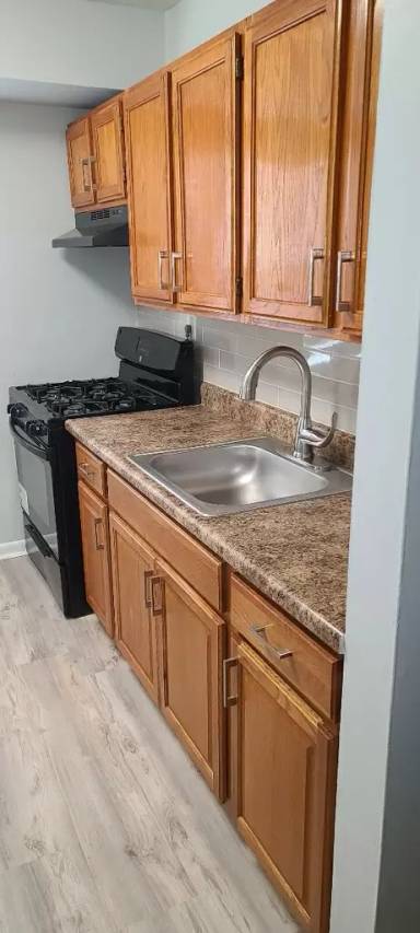 Main picture of 154 Xenia St SE