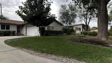 Main picture of 5918 Tower Rd