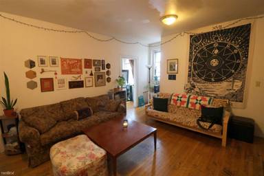 Main picture of 10 Glenville Ave