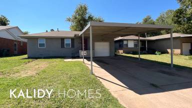 Main picture of 3336 NW 30th St