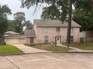 Main picture of 1003 Suwanee Ln