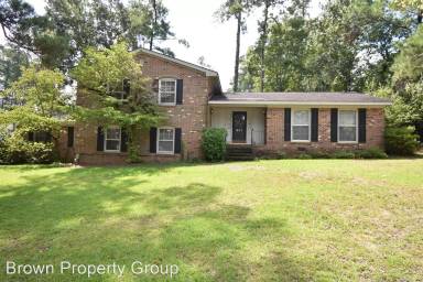 Main picture of 801 Cowles St