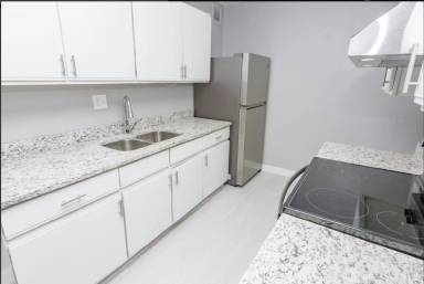 Main picture of Jeffrey Cyril Apartments