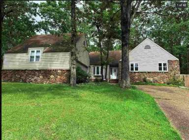 Main picture of 3306 Springwood Dr