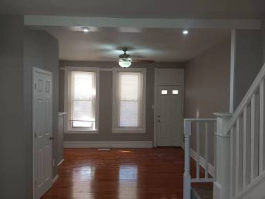 Main picture of 2255 N Cleveland St